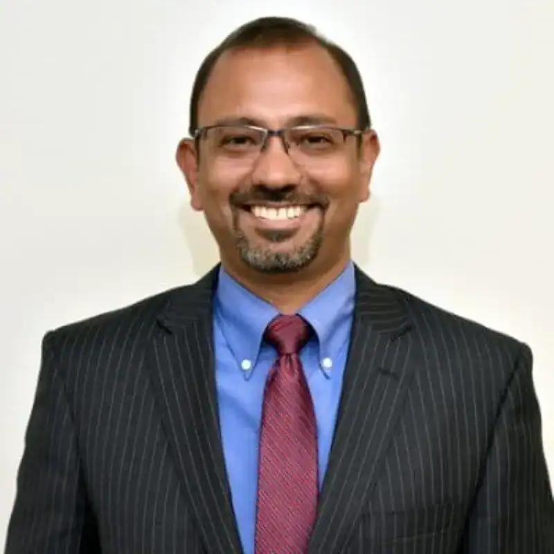Dr. Arshad William, Medical Director